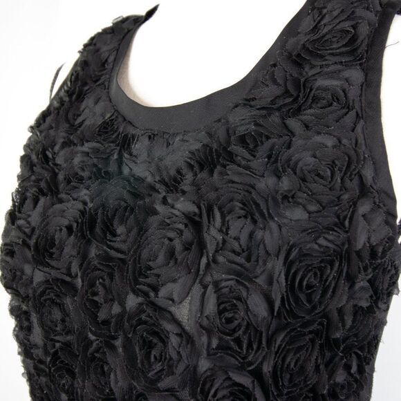 Black sleeveless floral mini dress‎ with 3D flowers design - Picture 5 of 14